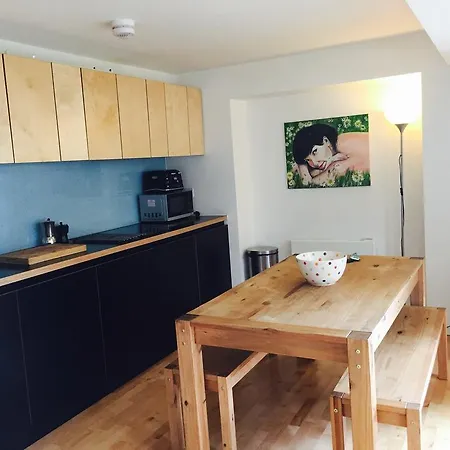 Saxton Gardens Apartment Leeds (West Yorkshire)