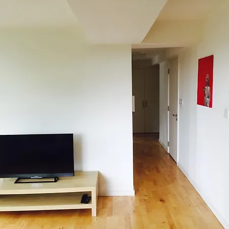Saxton Gardens Apartment *